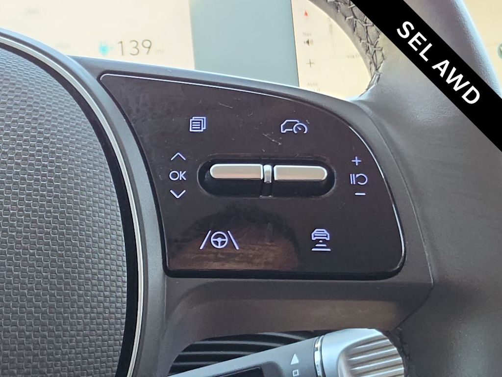 Thumbnail: 2022 Hyundai Ioniq 5 - 29