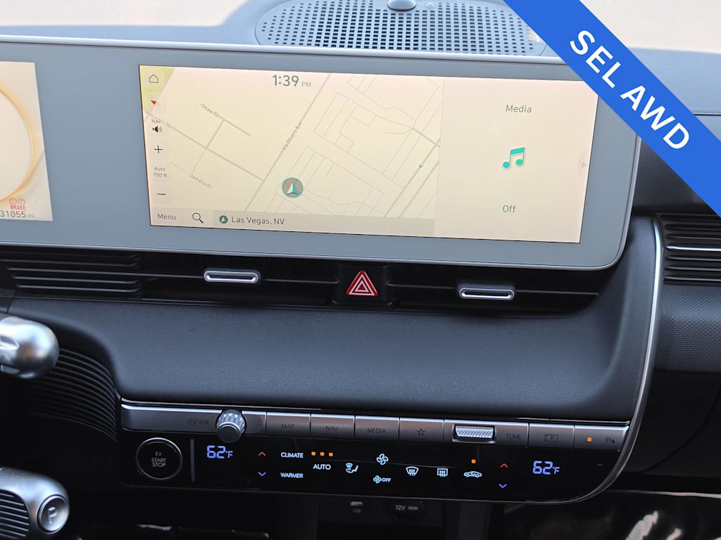 Thumbnail: 2023 Hyundai Ioniq 5 - 14