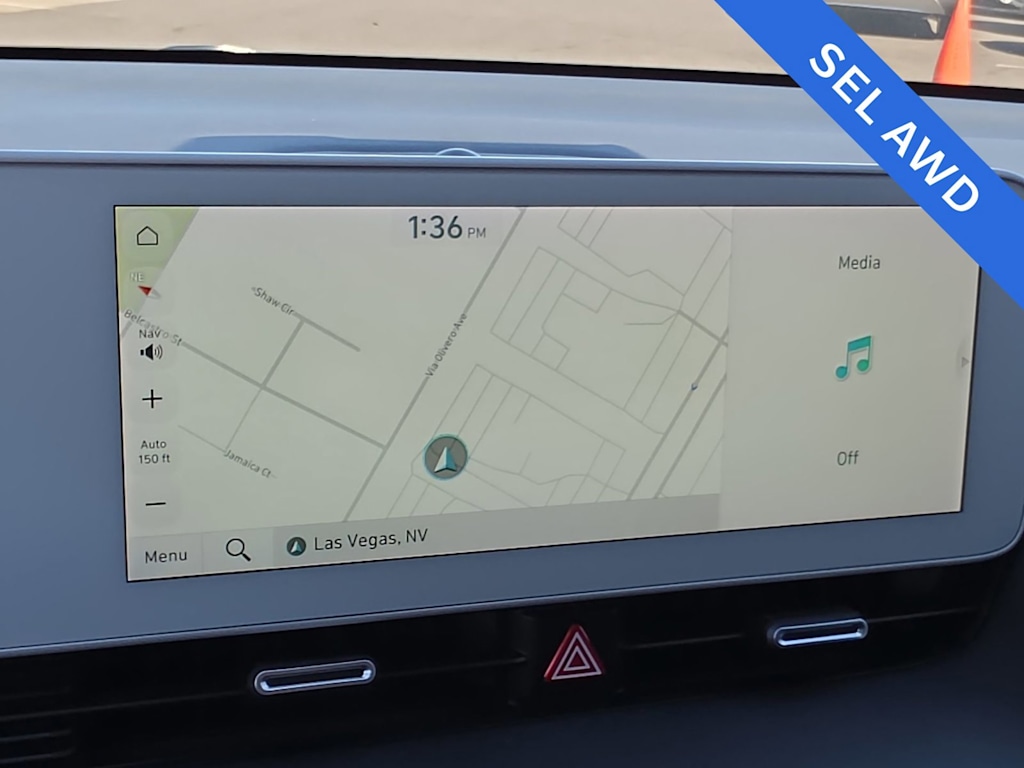 Thumbnail: 2023 Hyundai Ioniq 5 - 27