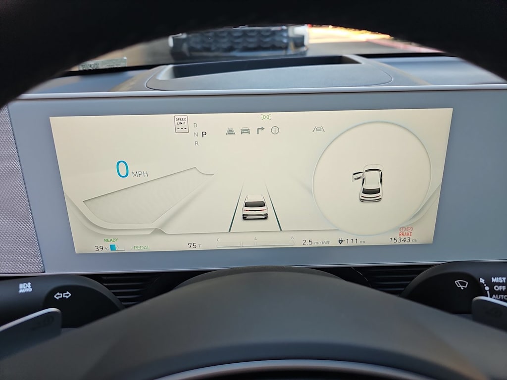 Thumbnail: 2023 Hyundai Ioniq 5 - 23