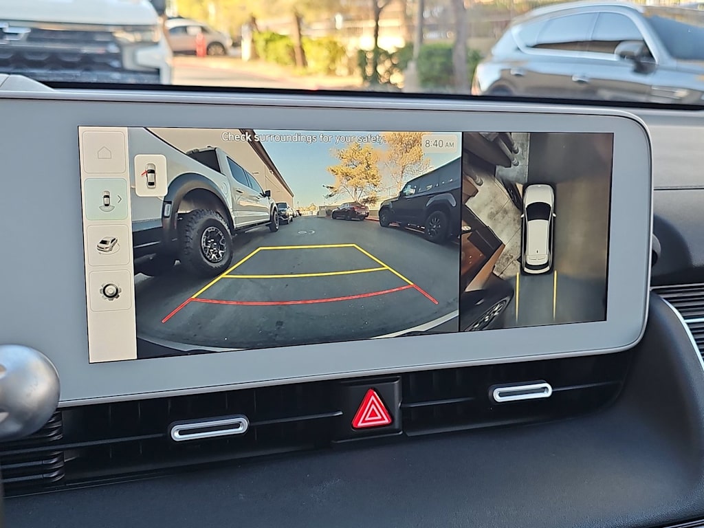 Thumbnail: 2023 Hyundai Ioniq 5 - 25