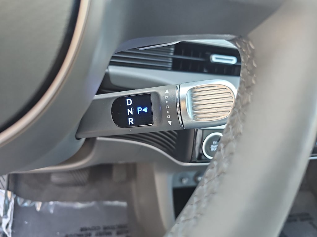 Thumbnail: 2024 Hyundai Ioniq 5 - 22