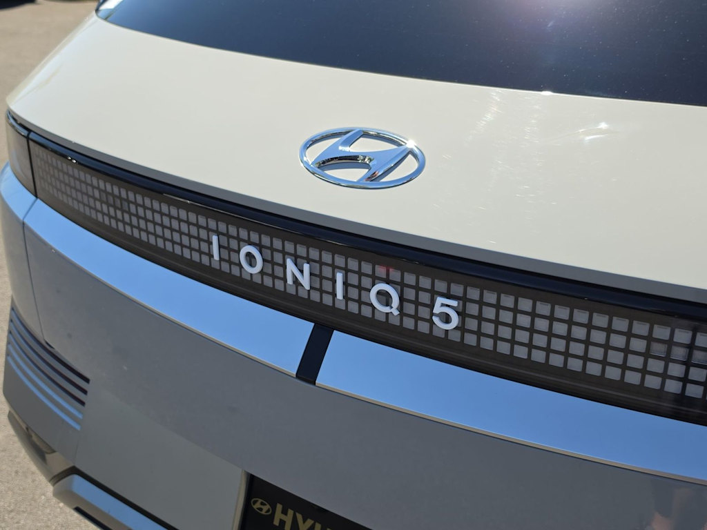 Thumbnail: 2024 Hyundai Ioniq 5 - 7
