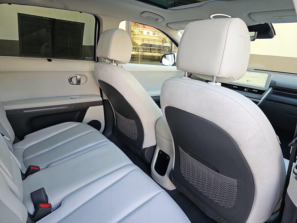 Thumbnail: 2024 Hyundai Ioniq 5 - 11