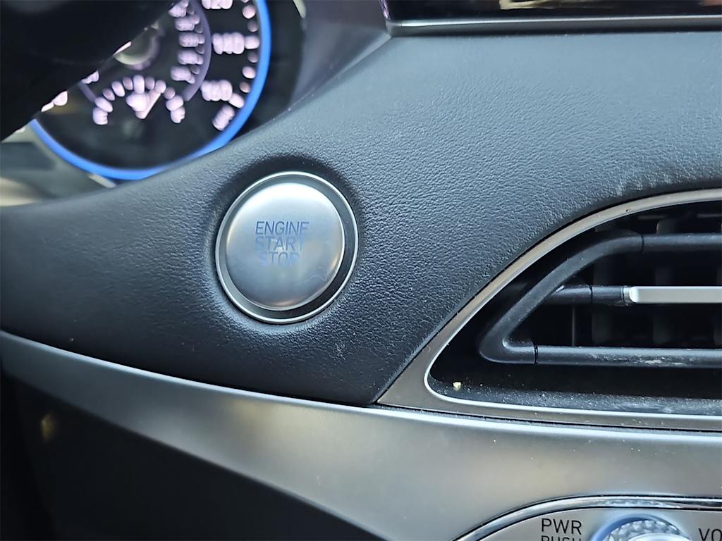 Thumbnail: 2022 Hyundai Palisade - 26