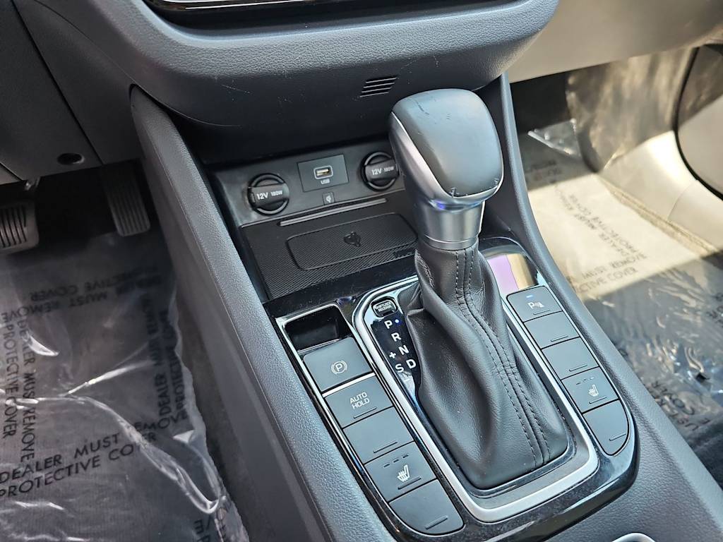 Thumbnail: 2020 Hyundai Ioniq - 16