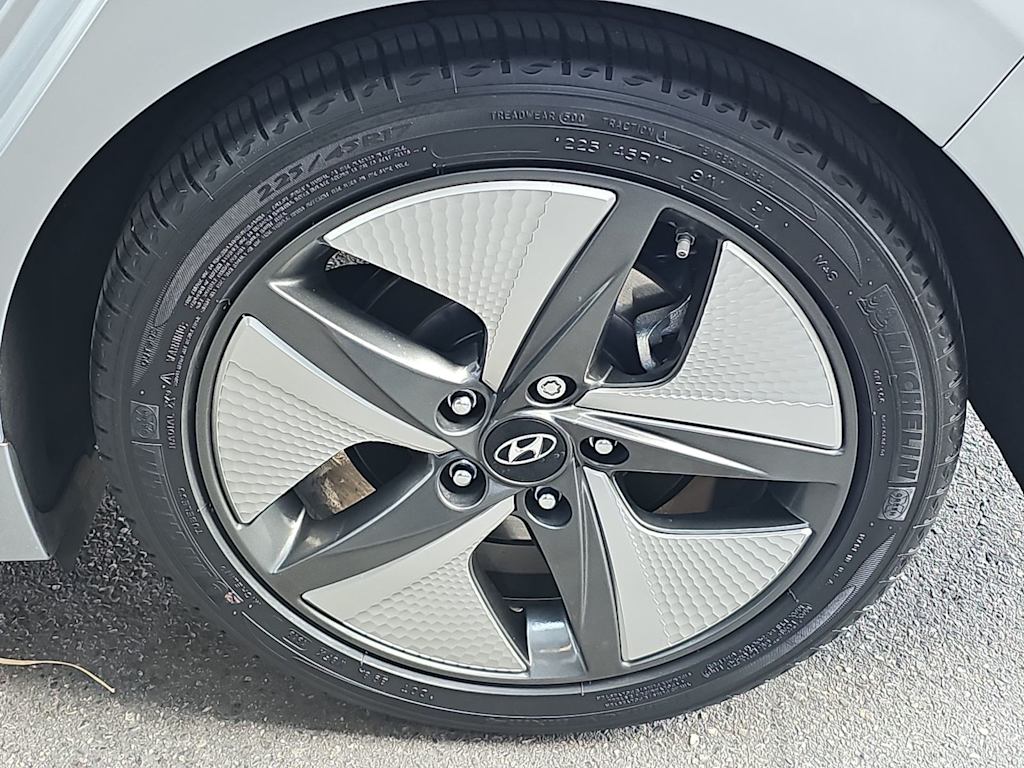 Thumbnail: 2020 Hyundai Ioniq - 8