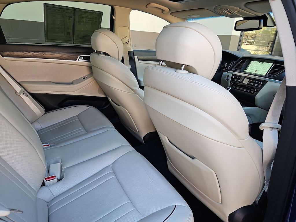 Thumbnail: 2017 Genesis G80 - 11