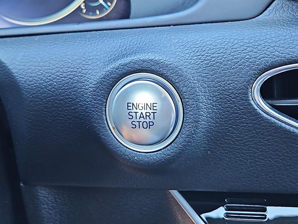 Thumbnail: 2023 Hyundai Sonata - 25