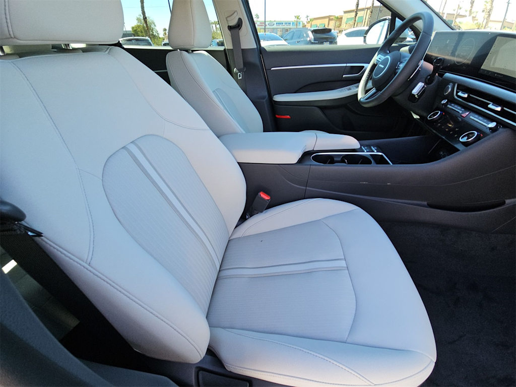 Thumbnail: 2024 Hyundai Sonata - 22