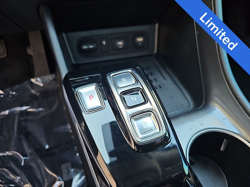 Thumbnail: 2023 Hyundai Sonata - 16