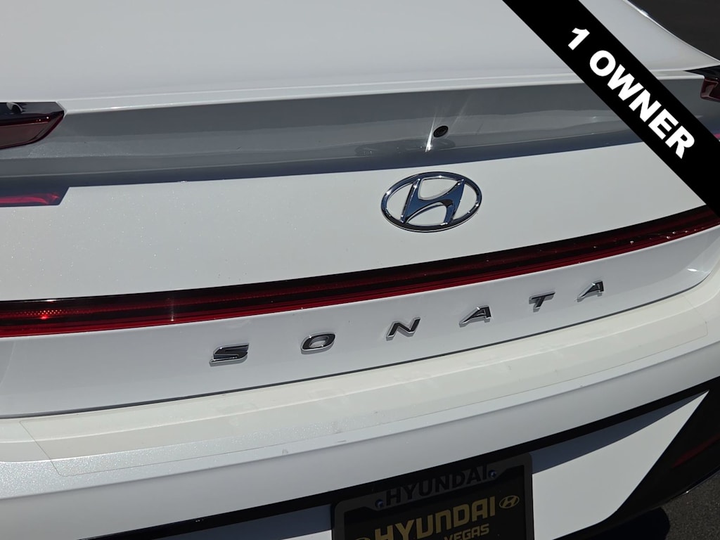 Thumbnail: 2023 Hyundai Sonata - 23