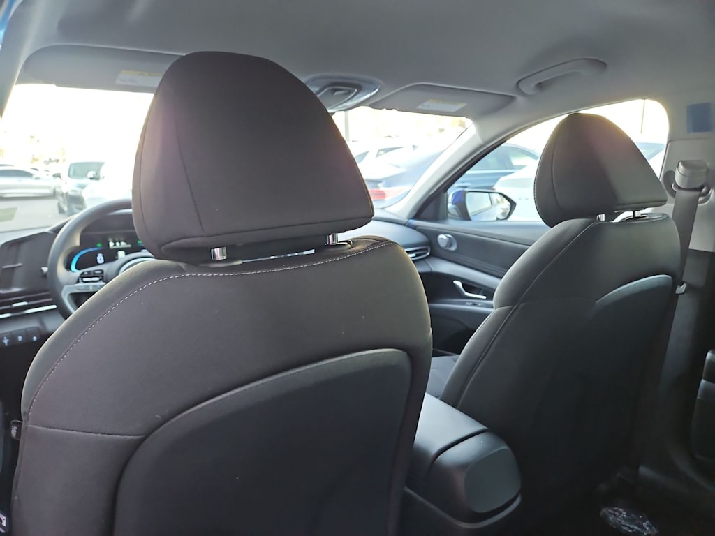 Thumbnail: 2026 Hyundai Elantra - 12