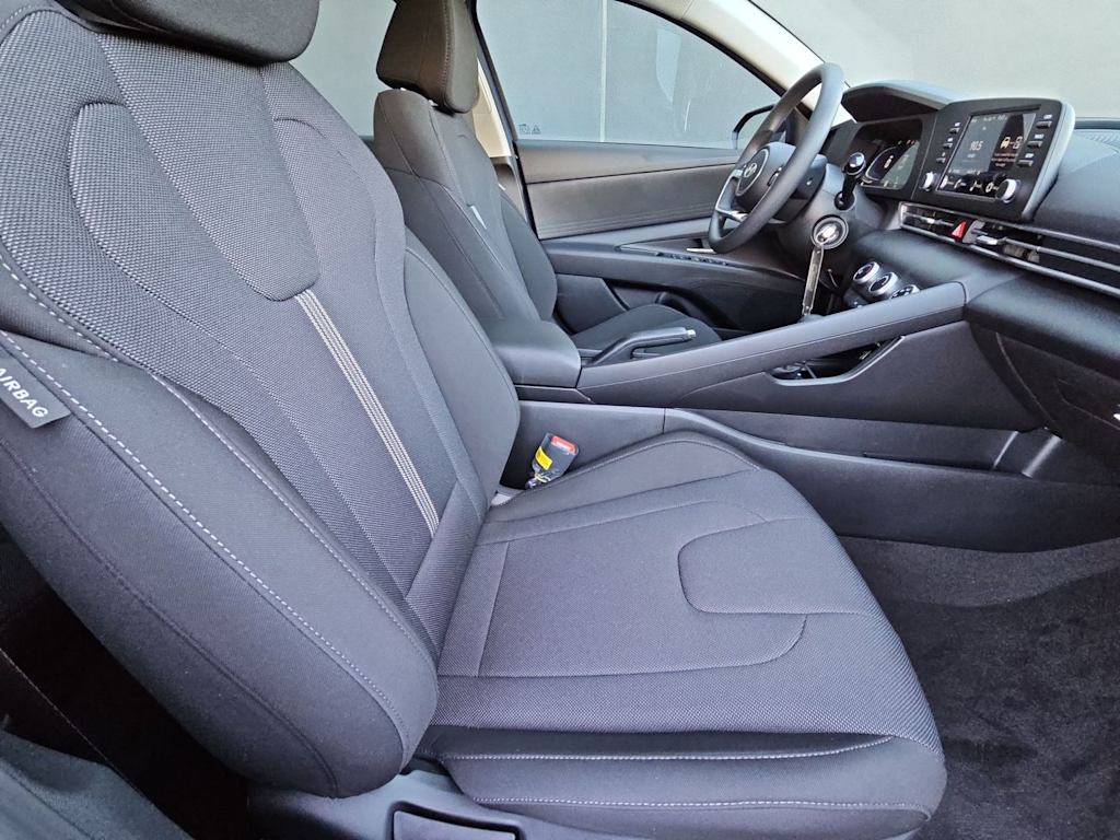 Thumbnail: 2026 Hyundai Elantra - 26