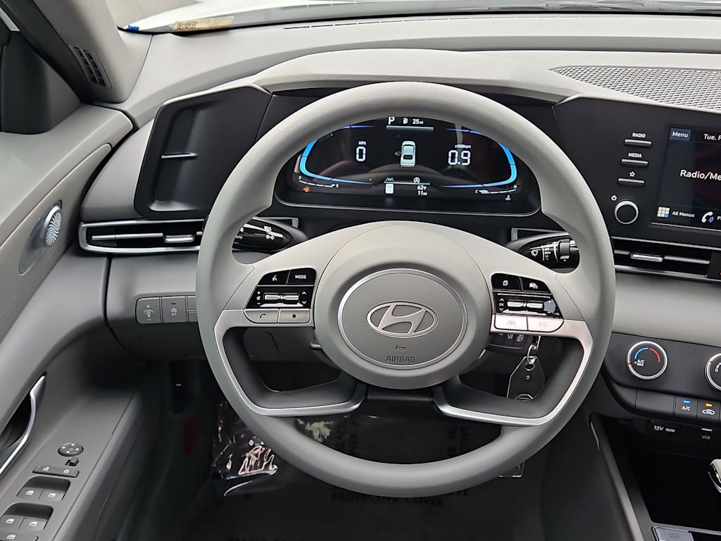 Thumbnail: 2026 Hyundai Elantra - 13
