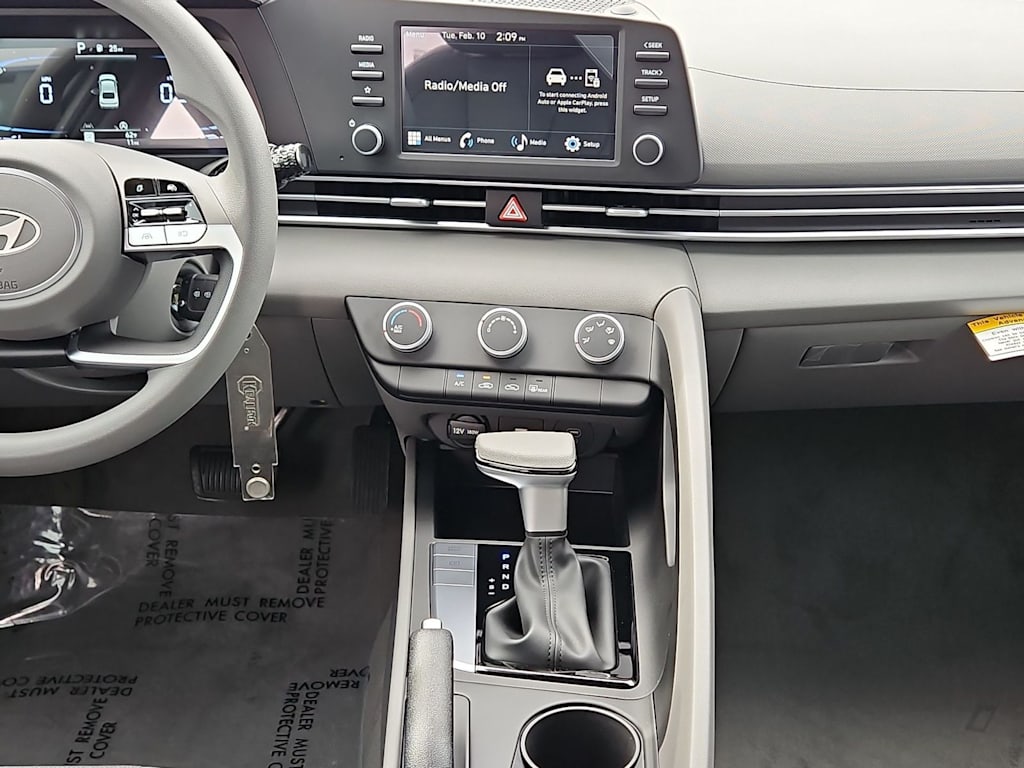 Thumbnail: 2026 Hyundai Elantra - 14