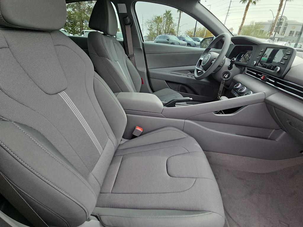 Thumbnail: 2026 Hyundai Elantra - 26