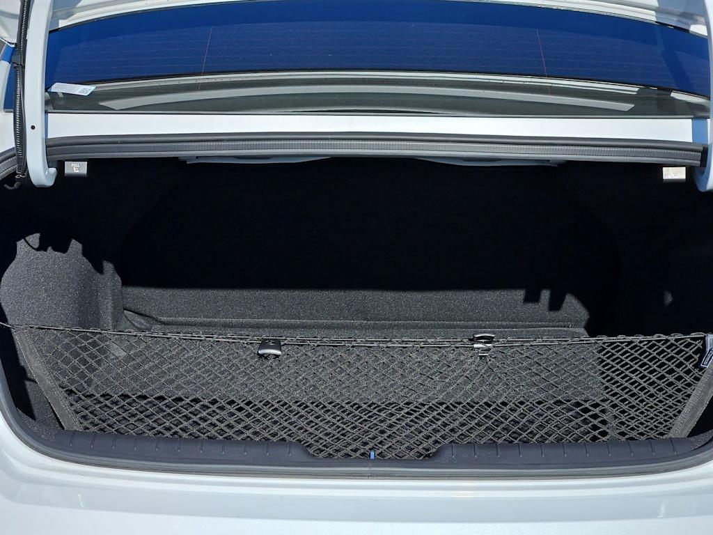 Thumbnail: 2026 Hyundai Elantra - 17