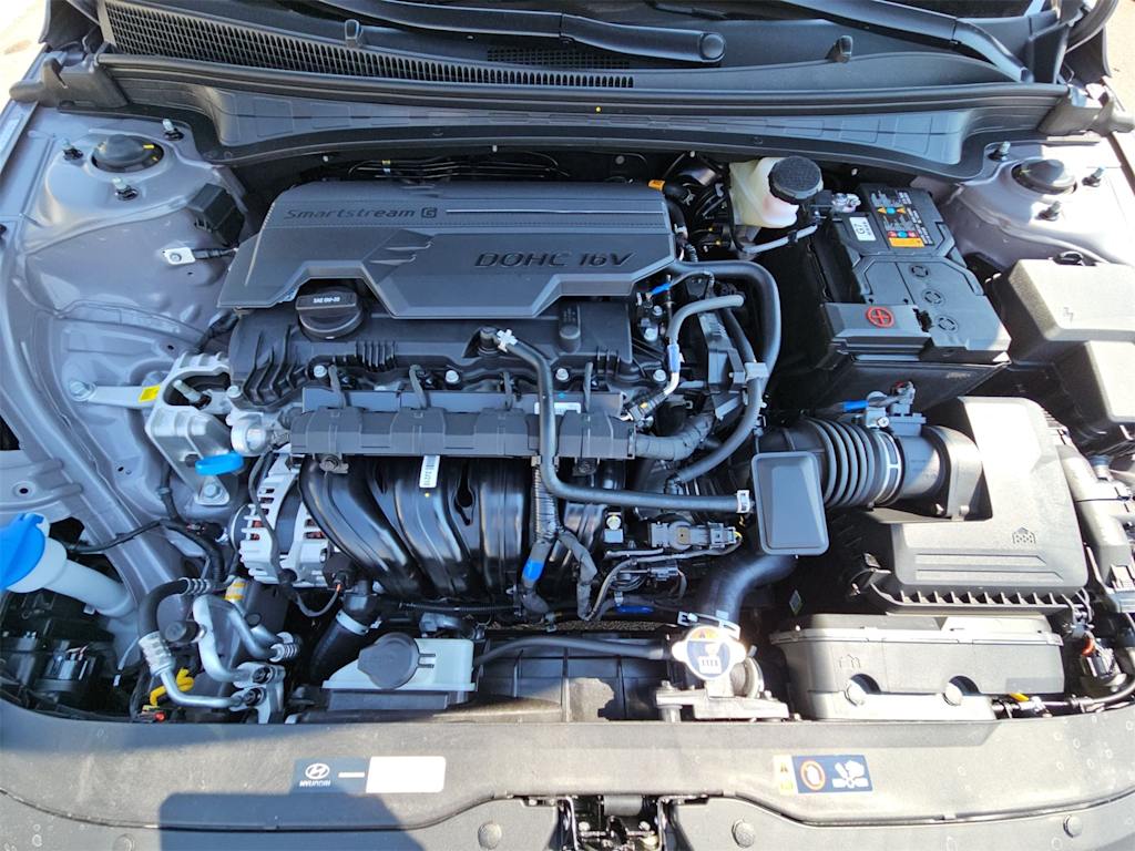 Thumbnail: 2025 Hyundai Elantra - 9