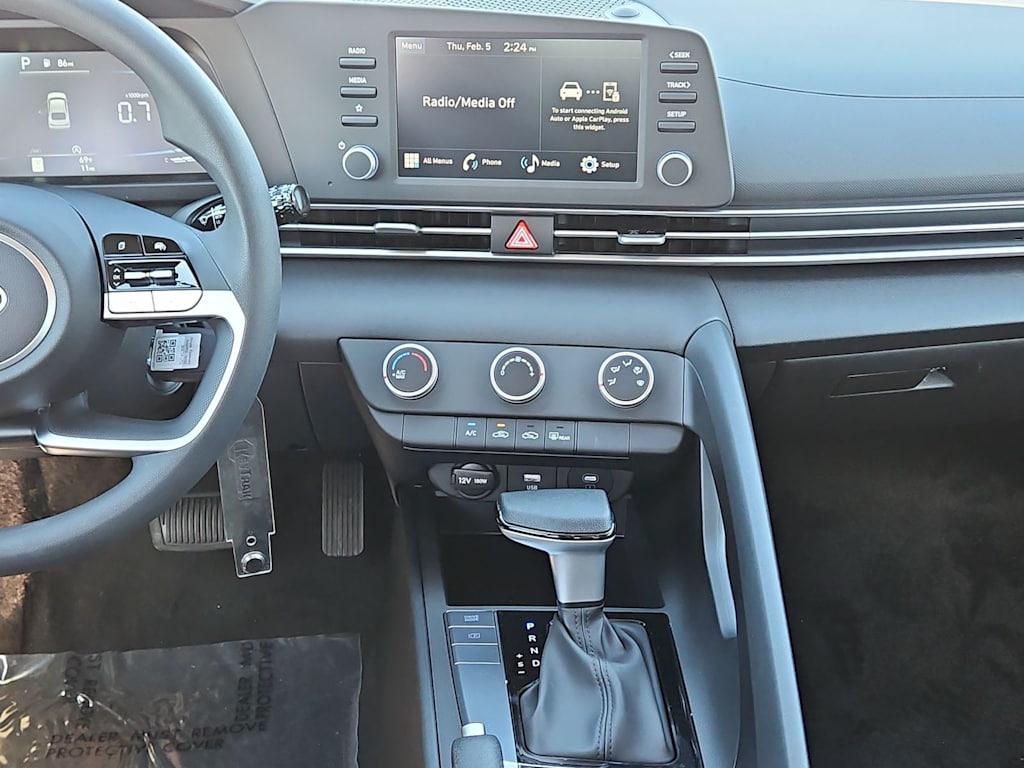Thumbnail: 2026 Hyundai Elantra - 14