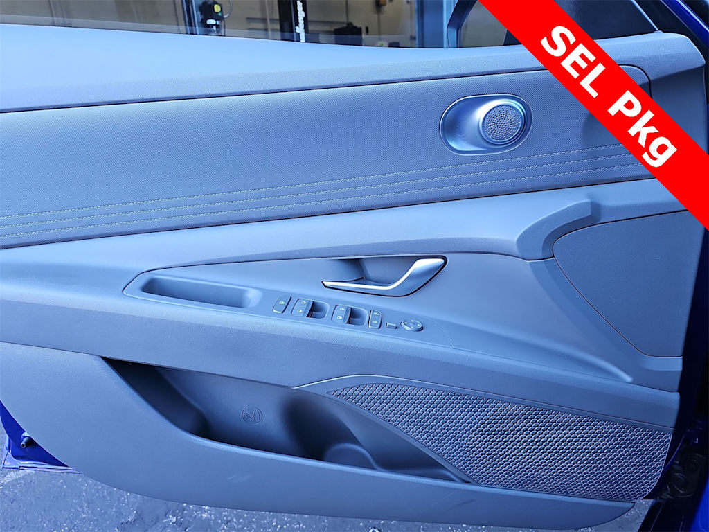 Thumbnail: 2023 Hyundai Elantra - 27