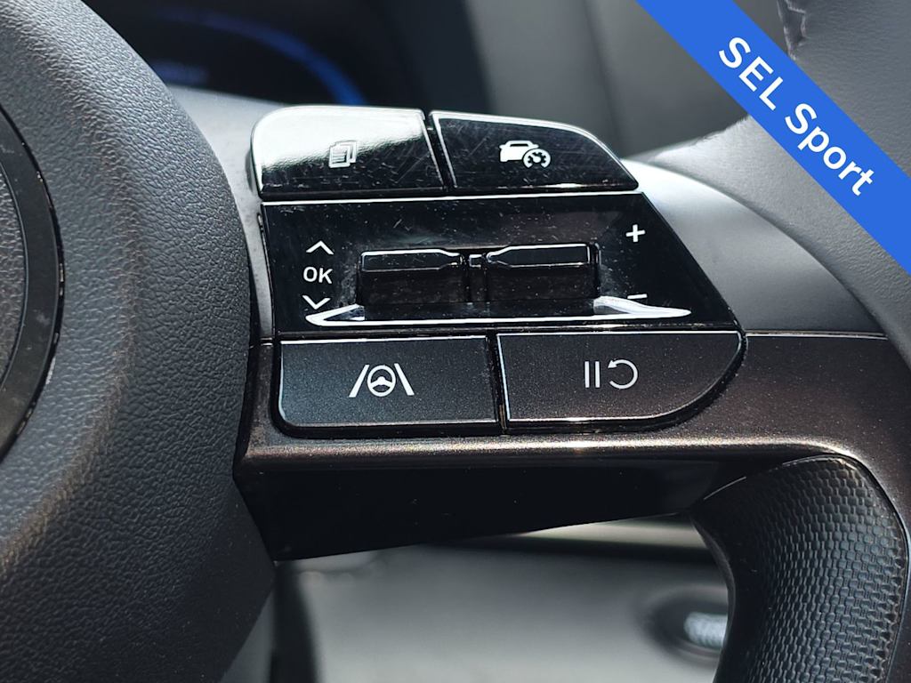 Thumbnail: 2025 Hyundai Elantra - 28