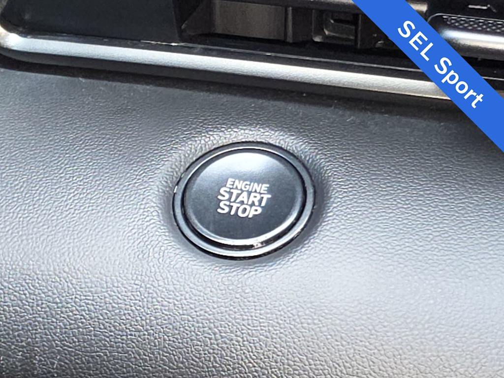 Thumbnail: 2025 Hyundai Elantra - 25