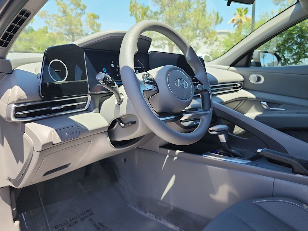 Thumbnail: 2024 Hyundai Elantra - 2