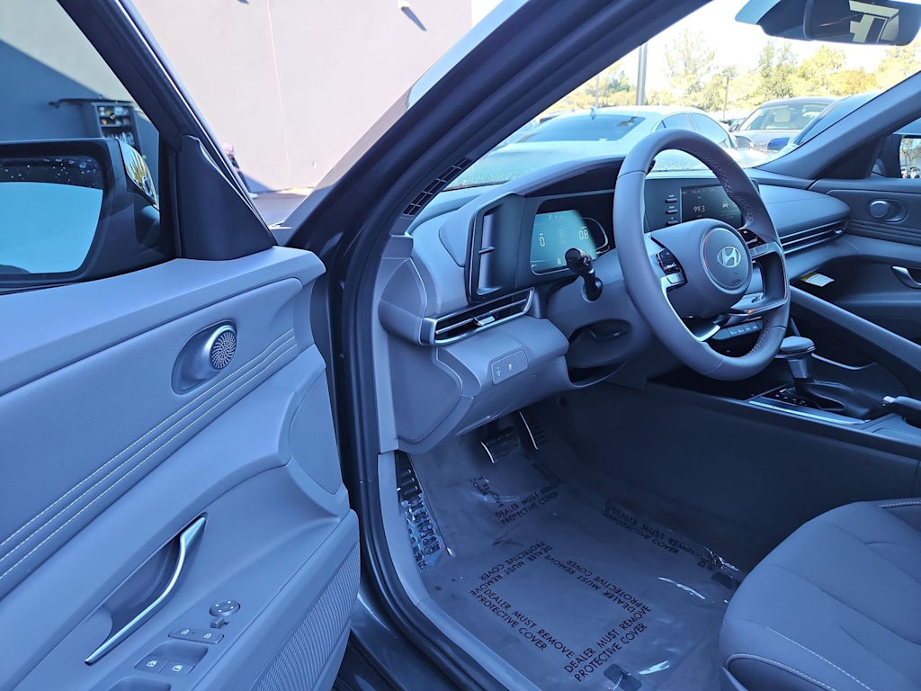 Thumbnail: 2026 Hyundai Elantra - 11