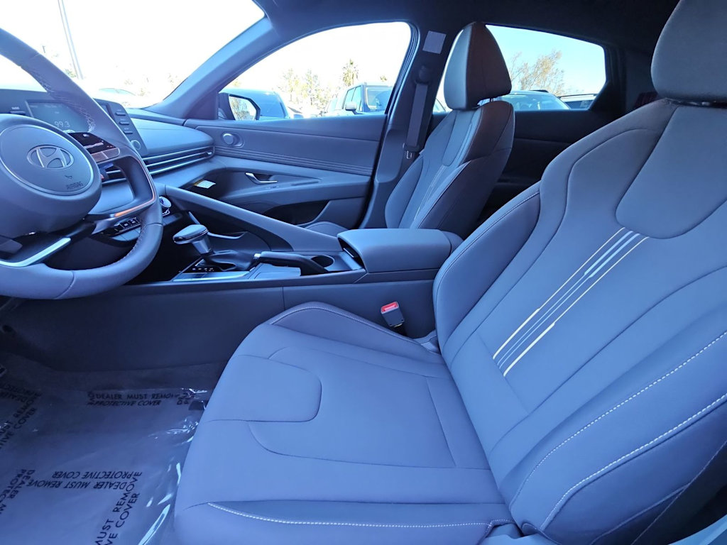 Thumbnail: 2026 Hyundai Elantra - 12