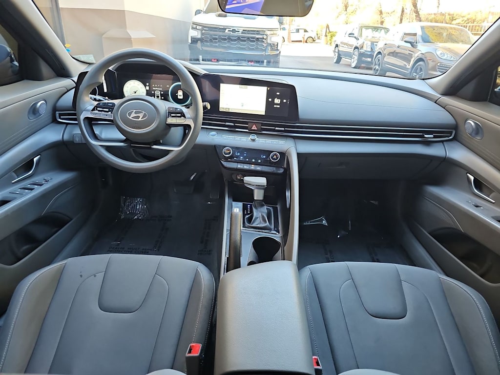 Thumbnail: 2024 Hyundai Elantra - 2