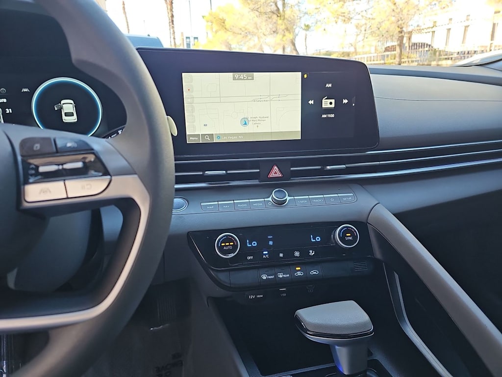 Thumbnail: 2024 Hyundai Elantra - 14