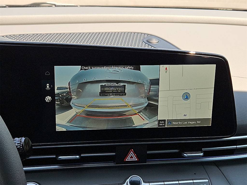 Thumbnail: 2024 Hyundai Elantra - 15