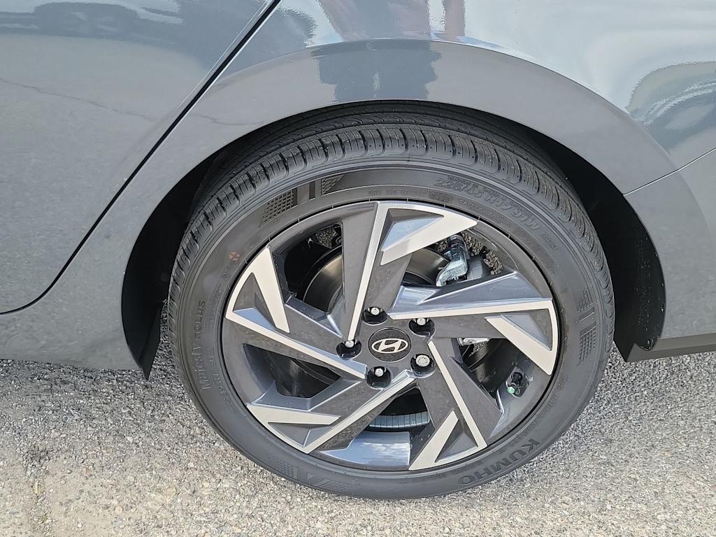 Thumbnail: 2025 Hyundai Elantra - 7