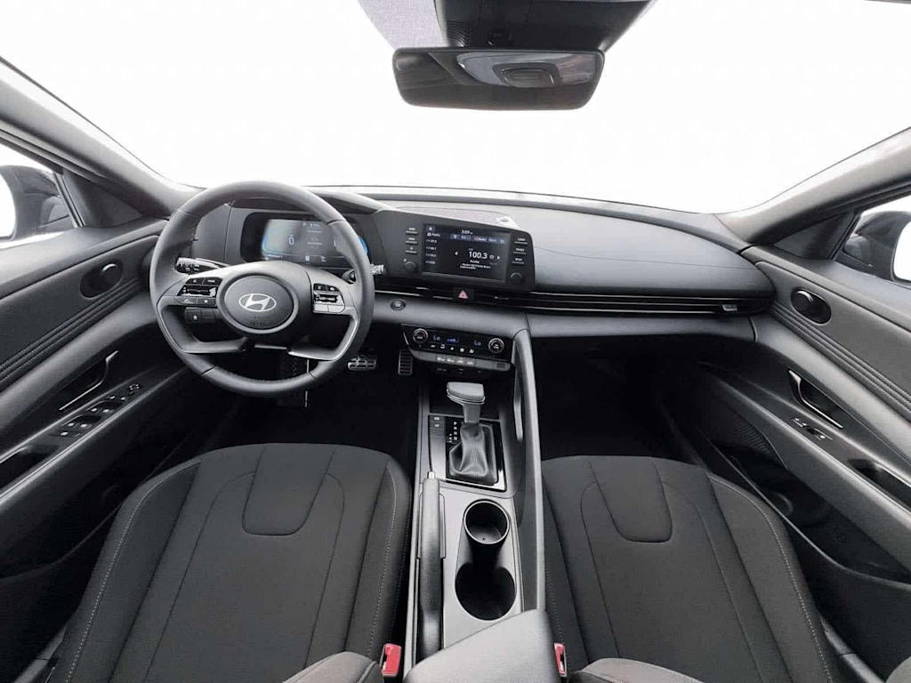 Thumbnail: 2026 Hyundai Elantra - 2