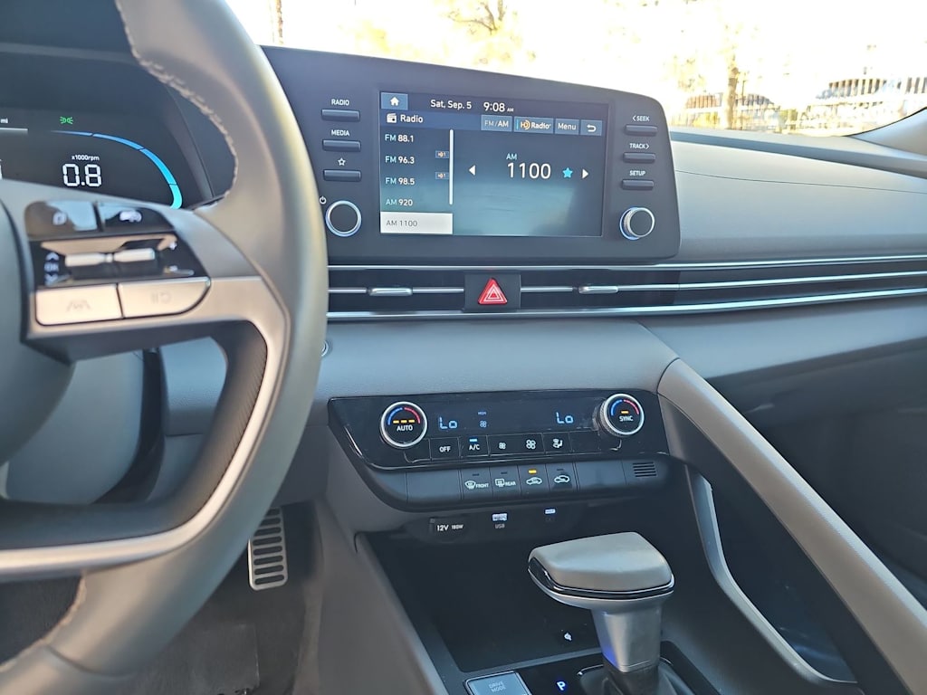 Thumbnail: 2025 Hyundai Elantra - 13