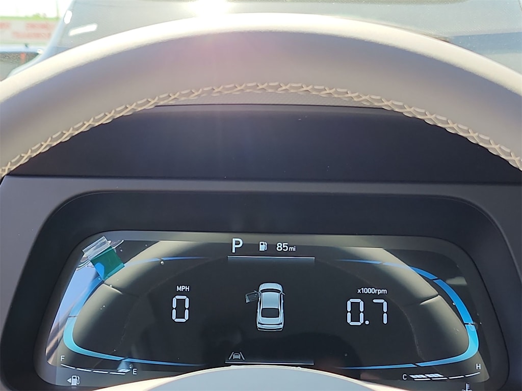 Thumbnail: 2025 Hyundai Elantra - 17