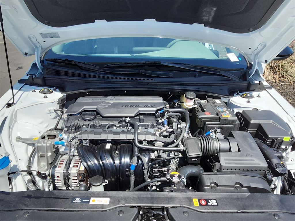 Thumbnail: 2025 Hyundai Elantra - 9