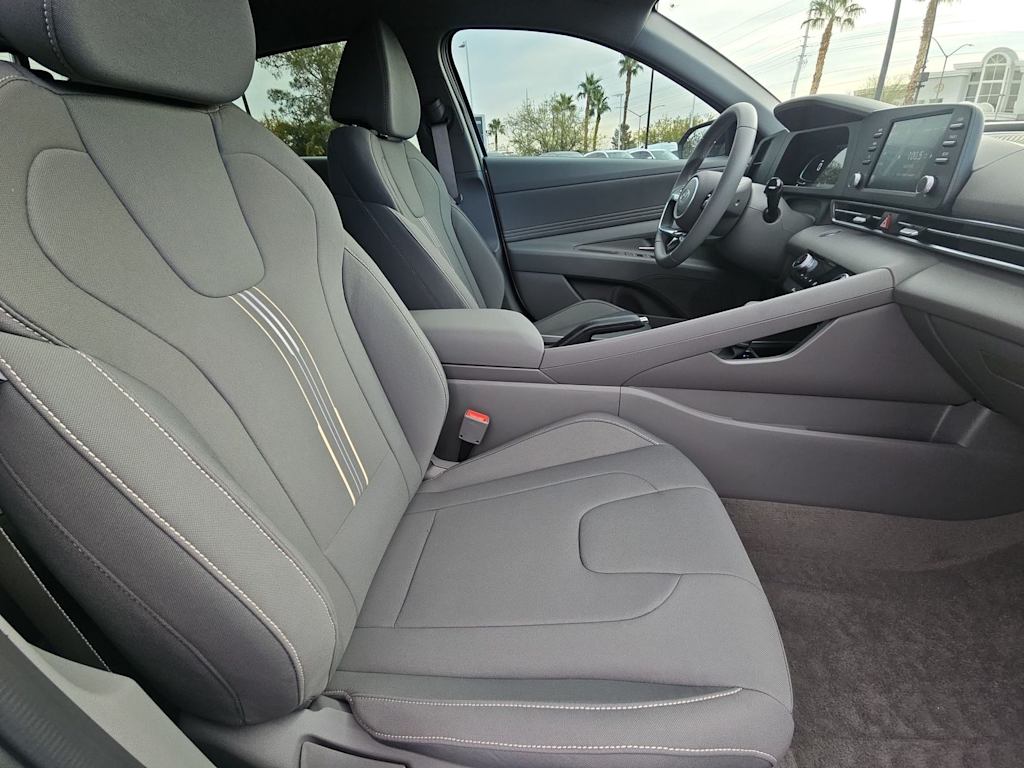 Thumbnail: 2026 Hyundai Elantra - 24