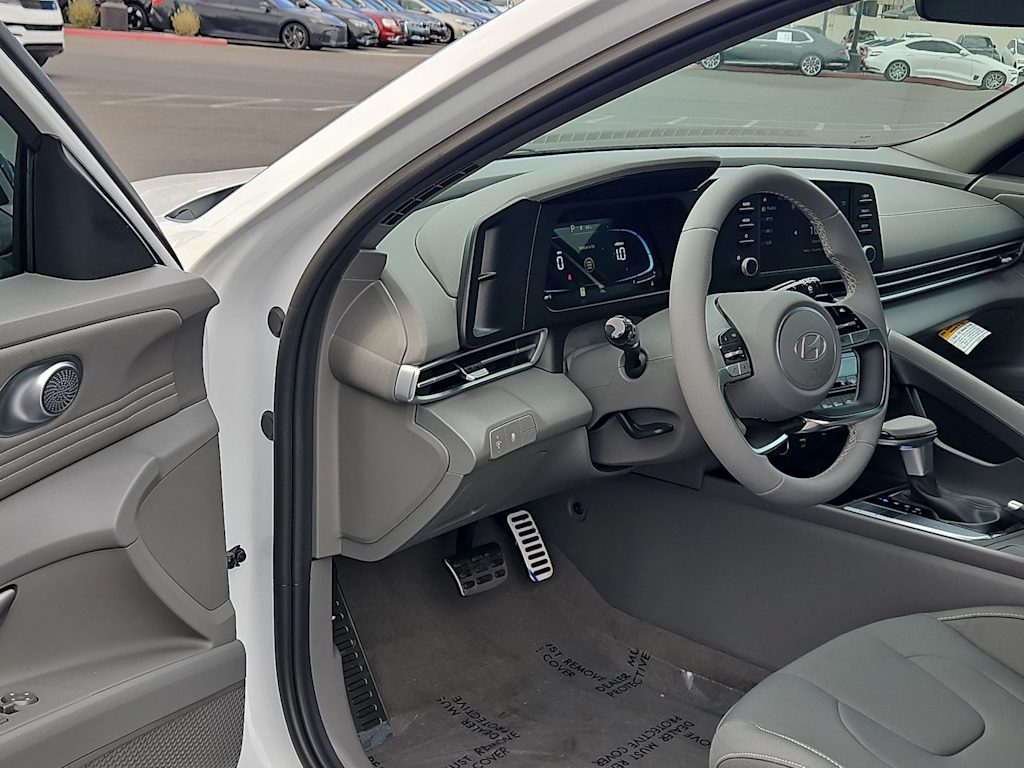 Thumbnail: 2026 Hyundai Elantra - 2
