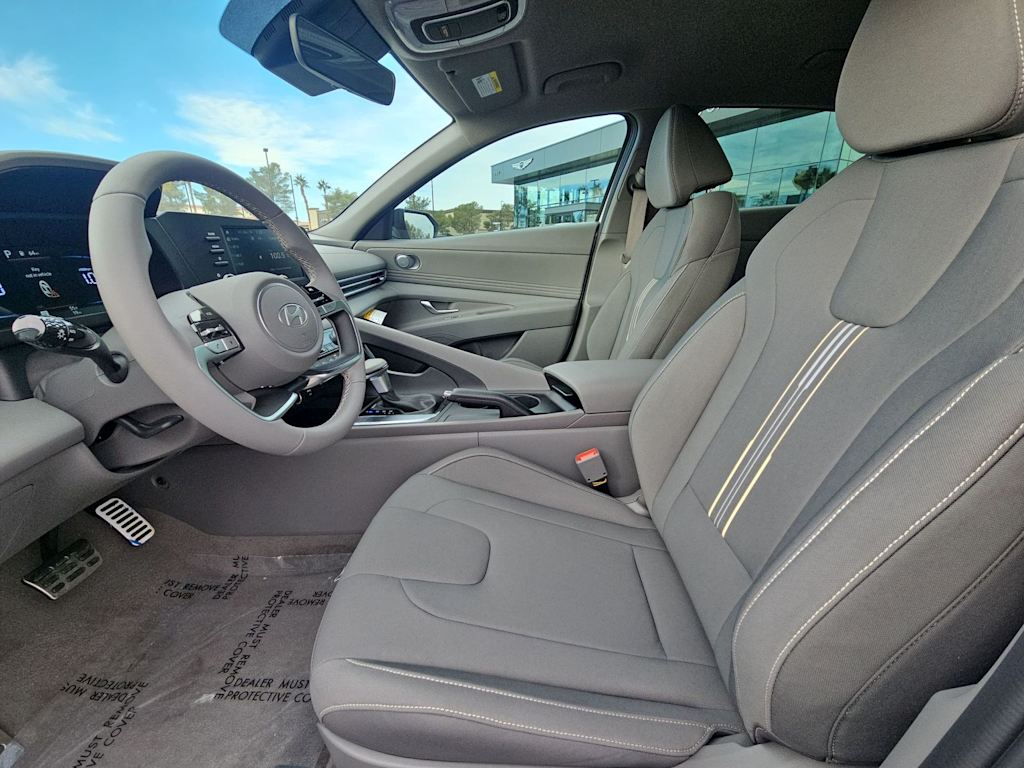 Thumbnail: 2026 Hyundai Elantra - 10