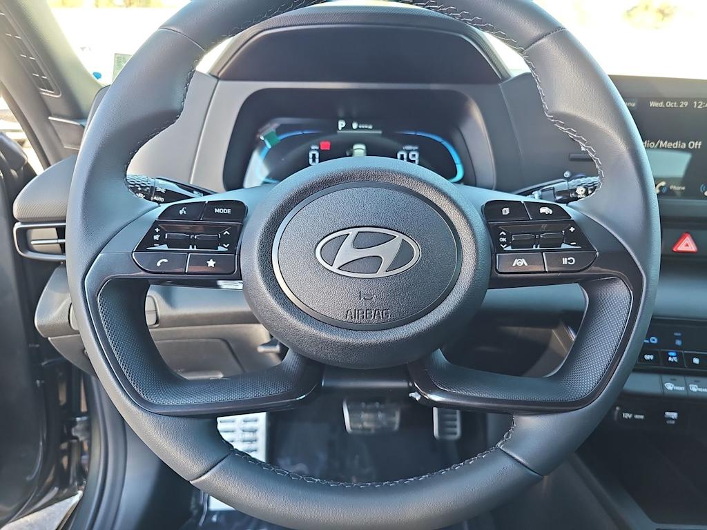 Thumbnail: 2026 Hyundai Elantra - 10
