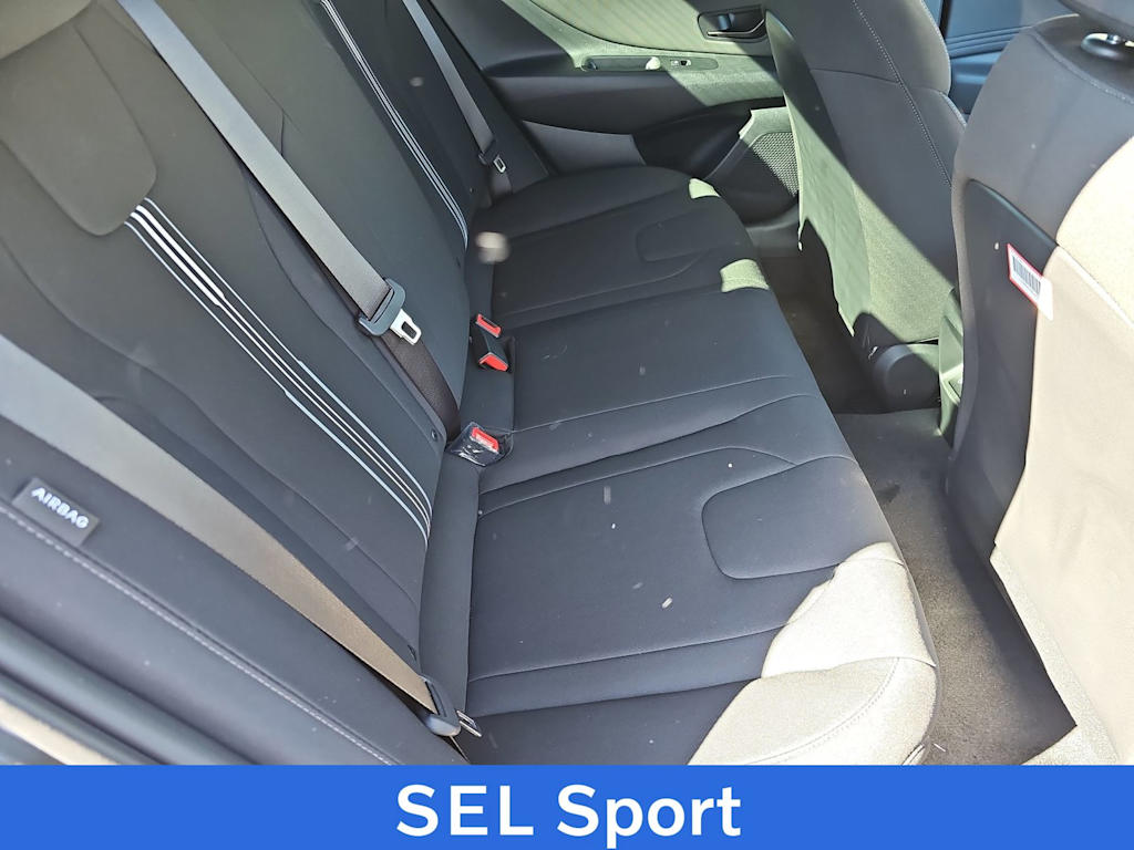Thumbnail: 2026 Hyundai Elantra - 18