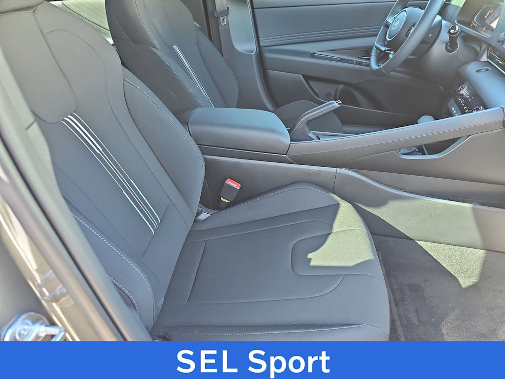 Thumbnail: 2026 Hyundai Elantra - 19