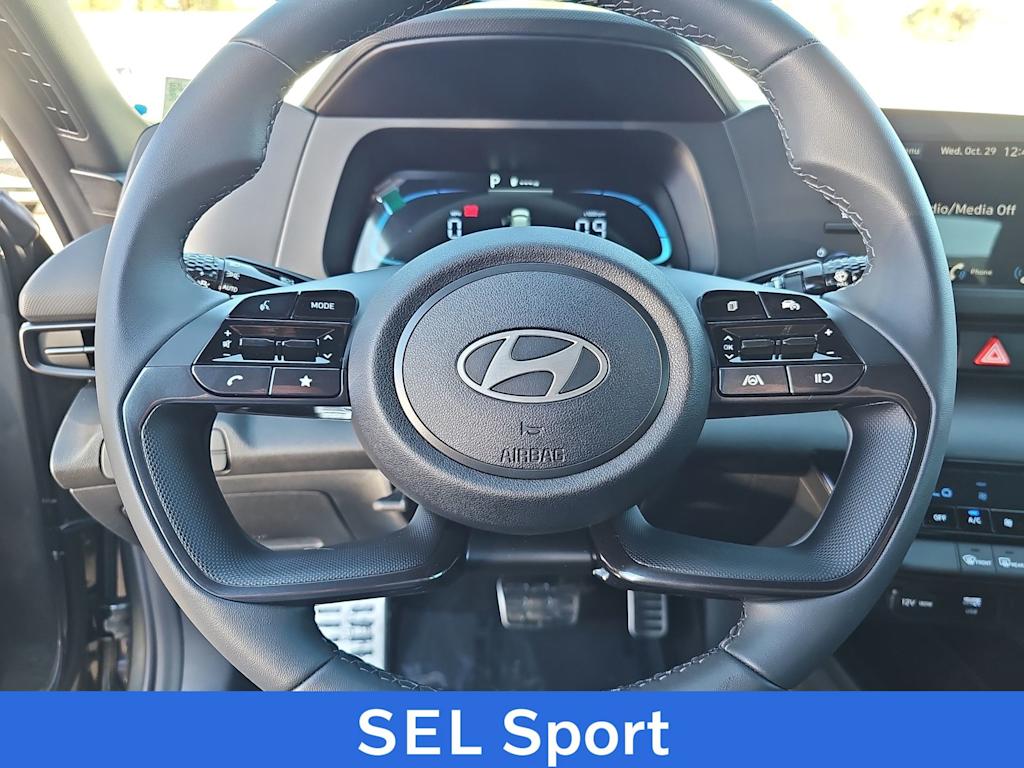 Thumbnail: 2026 Hyundai Elantra - 10