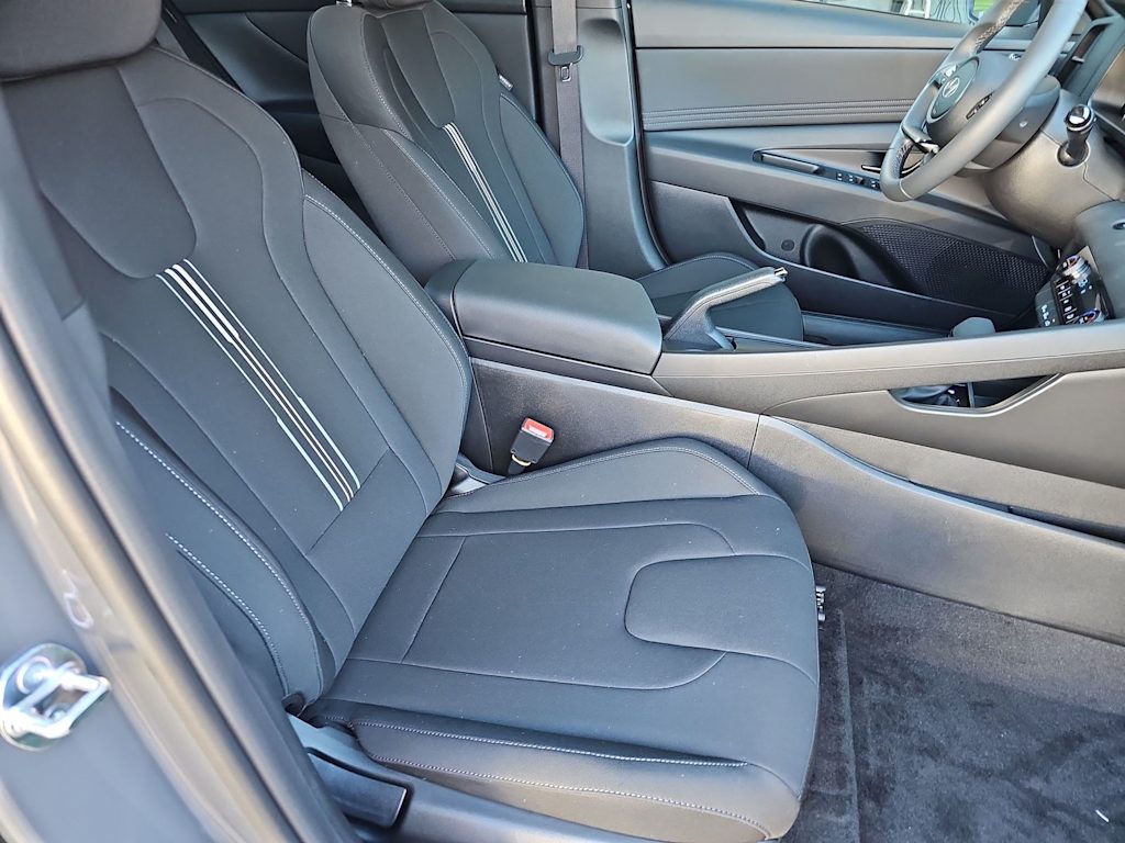 Thumbnail: 2026 Hyundai Elantra - 23
