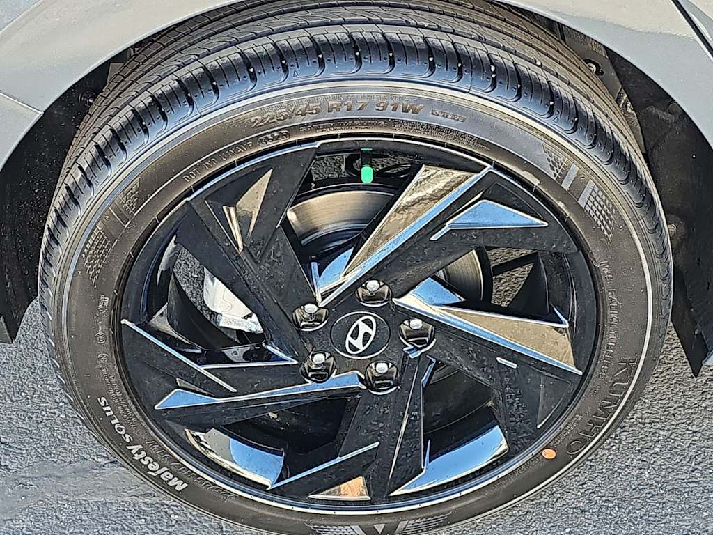 Thumbnail: 2026 Hyundai Elantra - 8