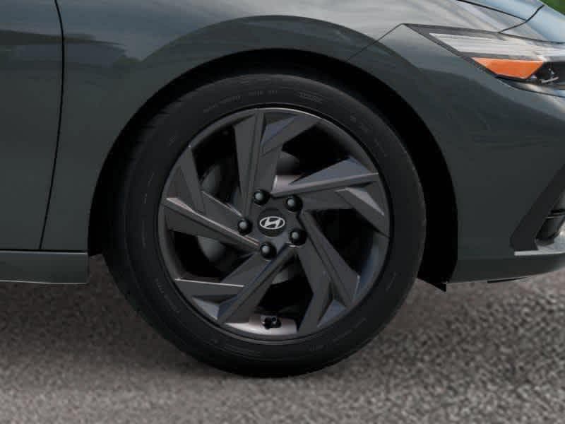Thumbnail: 2026 Hyundai Elantra - 5