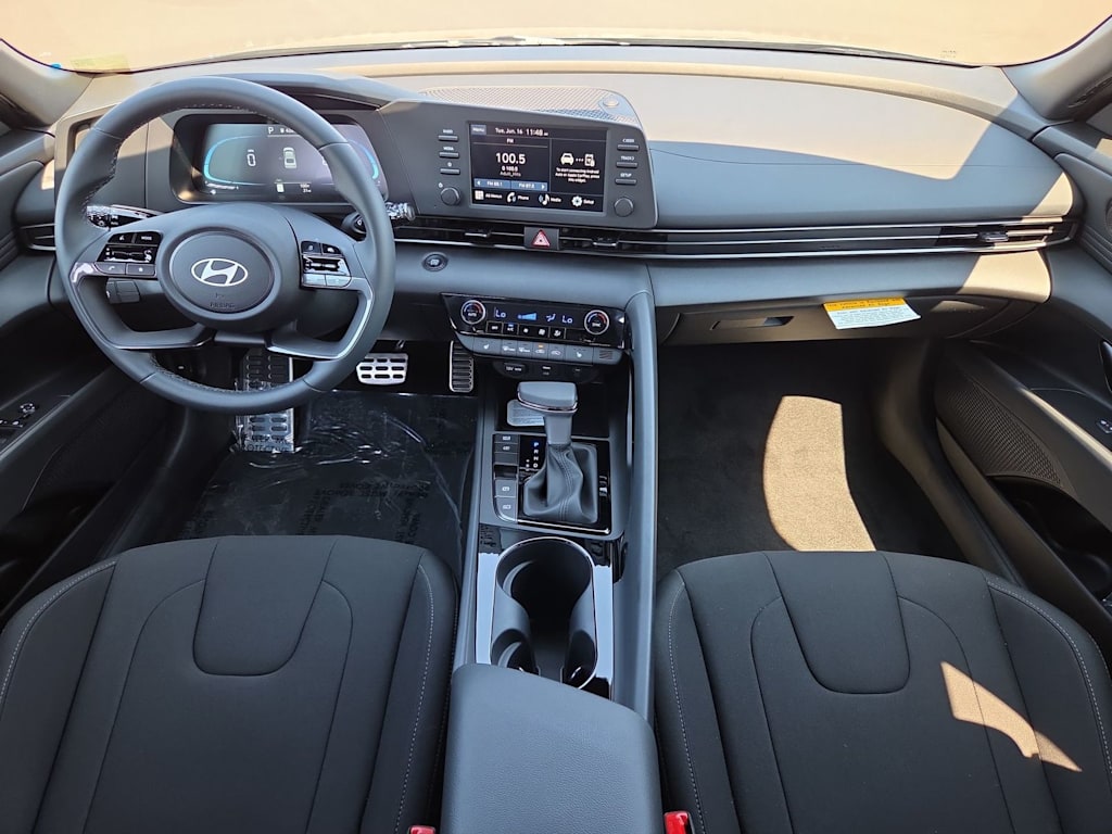 Thumbnail: 2026 Hyundai Elantra - 10