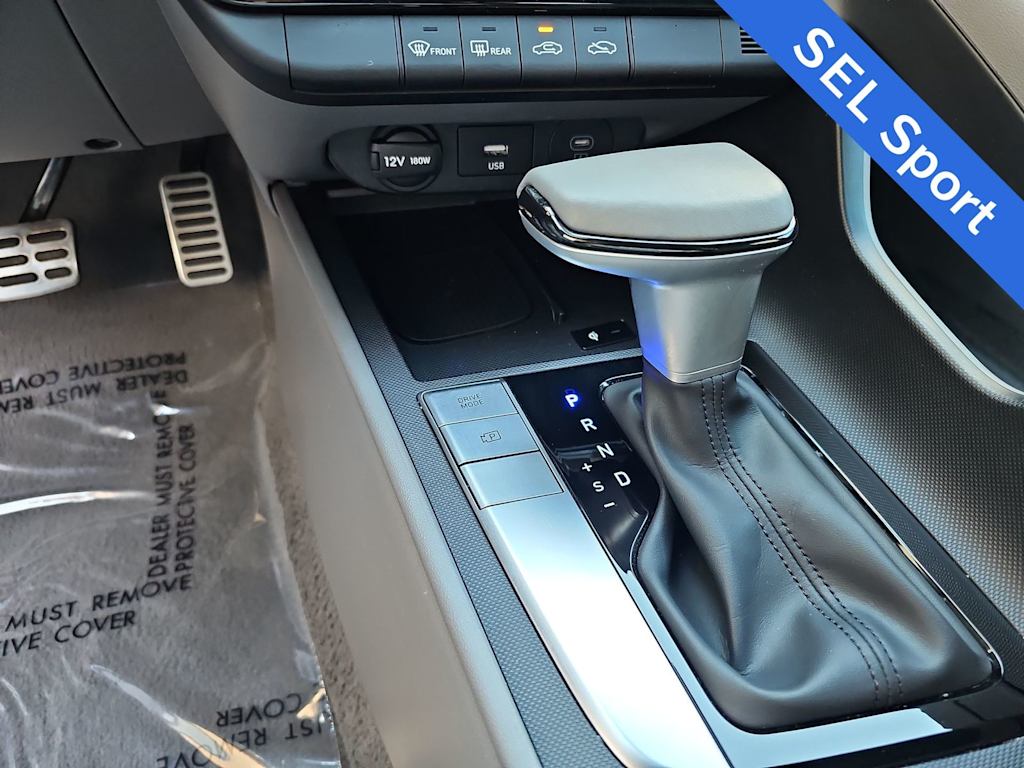 Thumbnail: 2025 Hyundai Elantra - 15